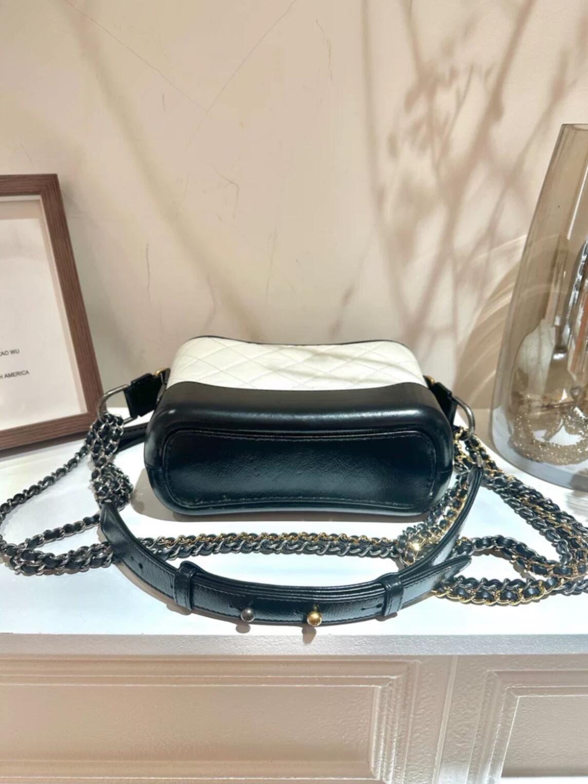 【シャネル】超入手困難♡ガブリエル スモール ホーボーバッグ