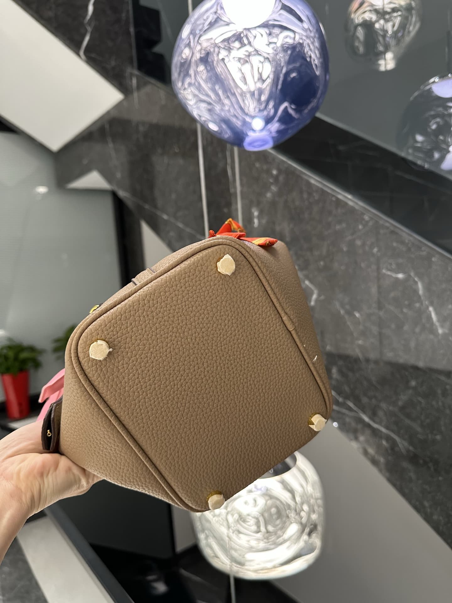 【エルメス】入手困難なピコタンロックPM18+内袋+ポニーペンダント+スカーフ