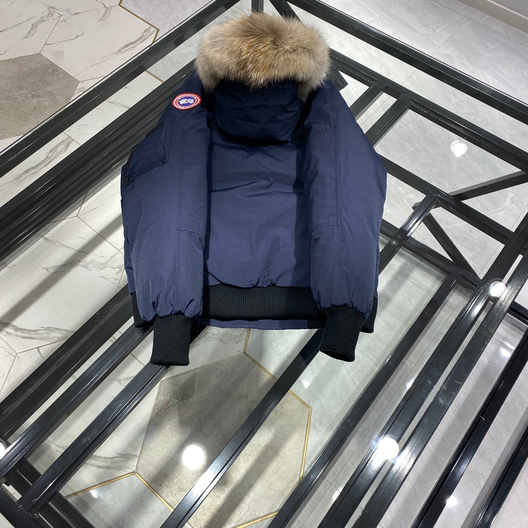 【カナダグース】女性と男性★ショート丈可愛い★Chilliwack Bomberチリワック6色