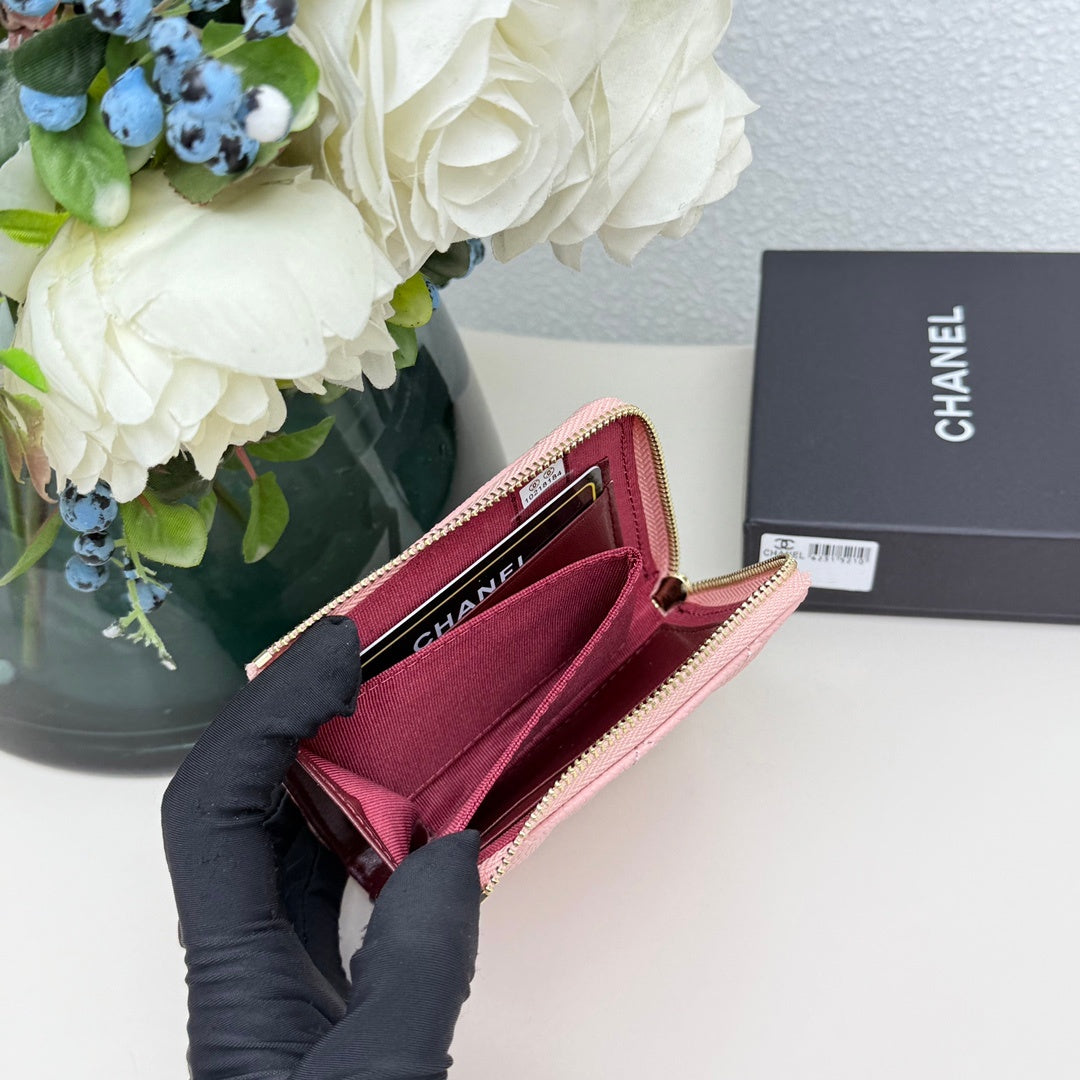 【シャネル】使いやすさ抜群！クラシック ジップ コインパース