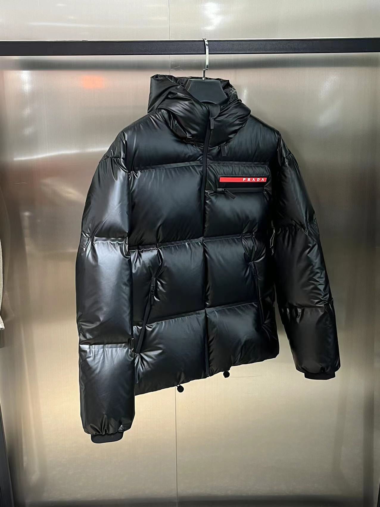 【プラダ】入手困難☆極N級 Re-Nylon Down Jacket リ ナイロン ダウンジャケット