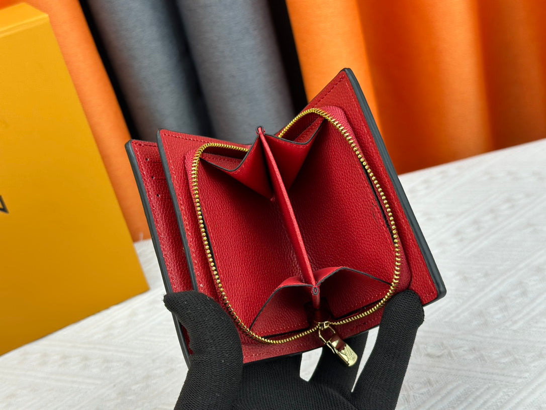 【ルイヴィトン】エンボス加工が美しい コンパクト財布 春の限定カラー