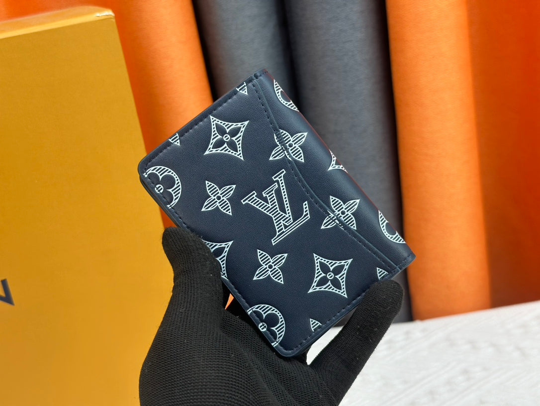 【ルイヴィトン】モノグラムシャドウ 長財布と短財布 機能性と高級感を両立