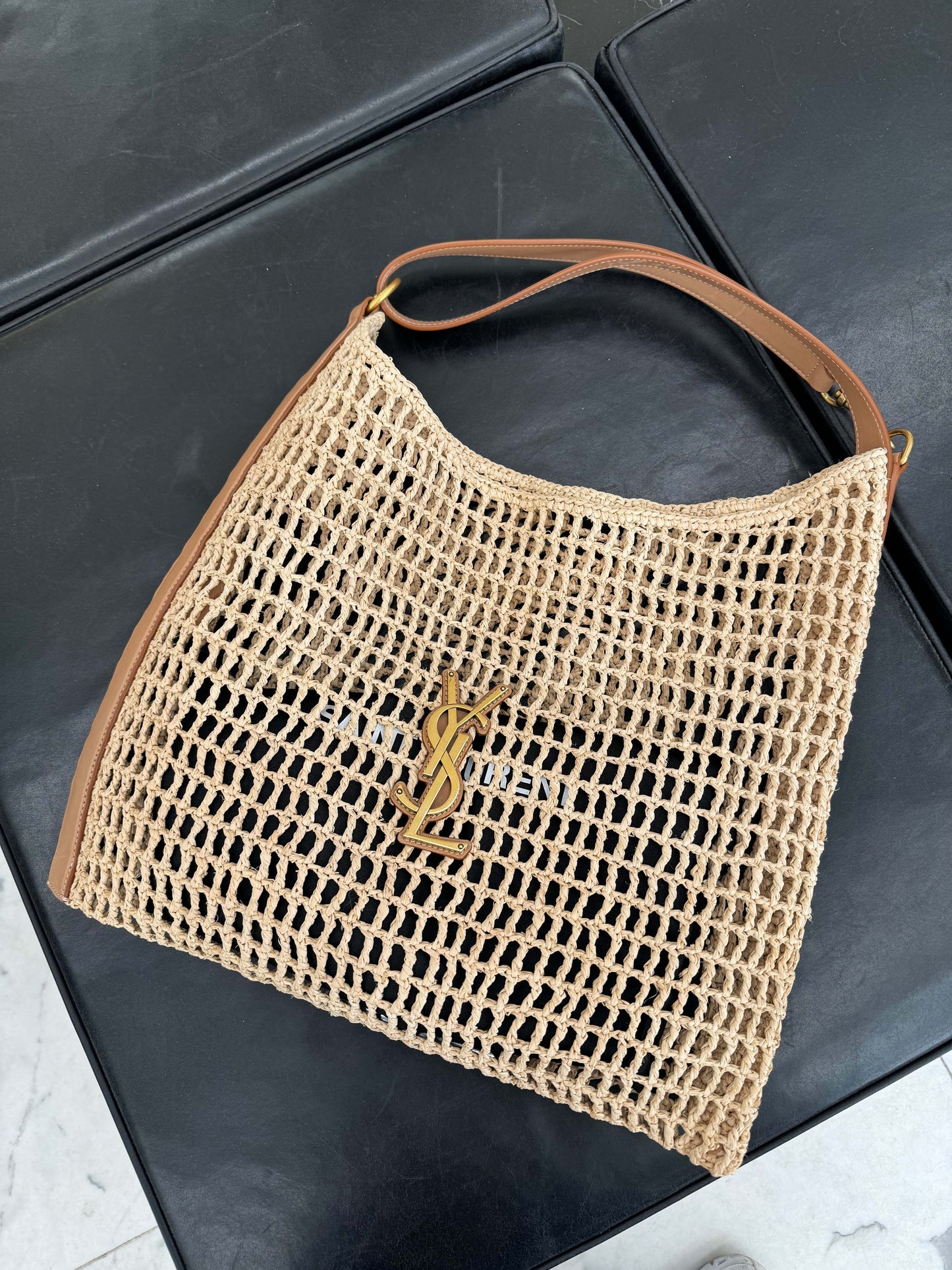 【サンローラン】パリ カサンドラ ラフィア×レザー ショルダーバッグ ベージュ