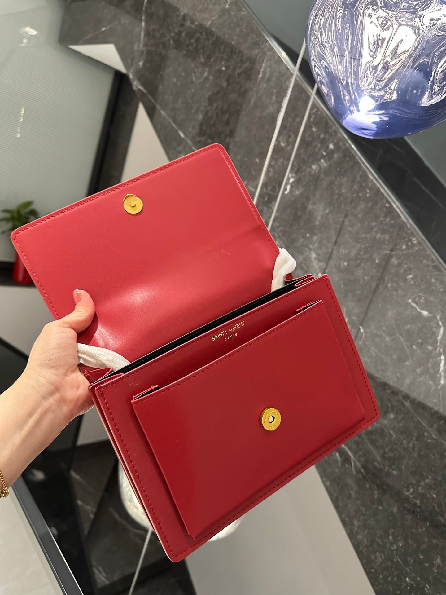 【サンローラン】スムースレザーのサンセットミディアム